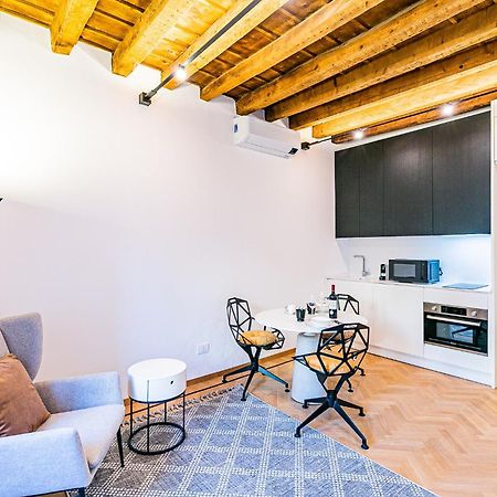 Dream Suites Milano Brisa Meravigli Екстериор снимка